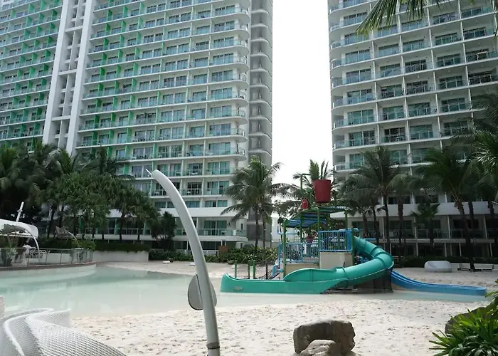 Azure Residences By Andre